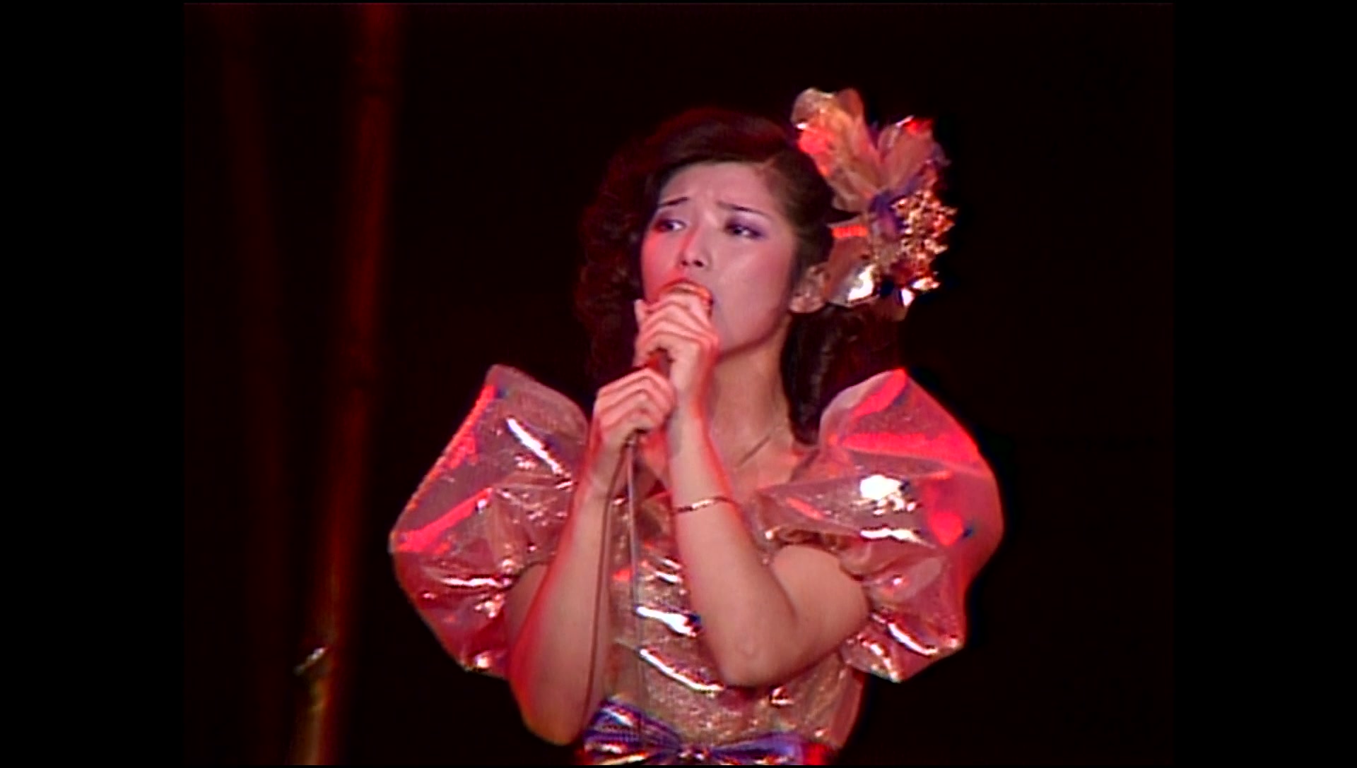 山口百惠-爱的风暴剪辑(告别演唱会)1080p