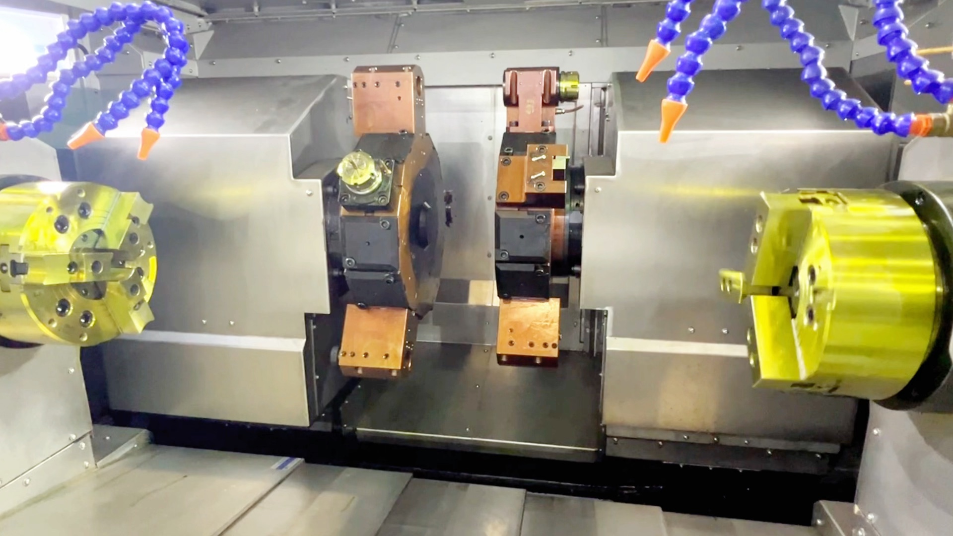 双主轴双刀塔 #双主轴数控车床 #双主轴车铣复合机床 #双主轴诚削