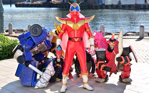 机界战队全开者预告第46界盖盖飞出来神清气爽