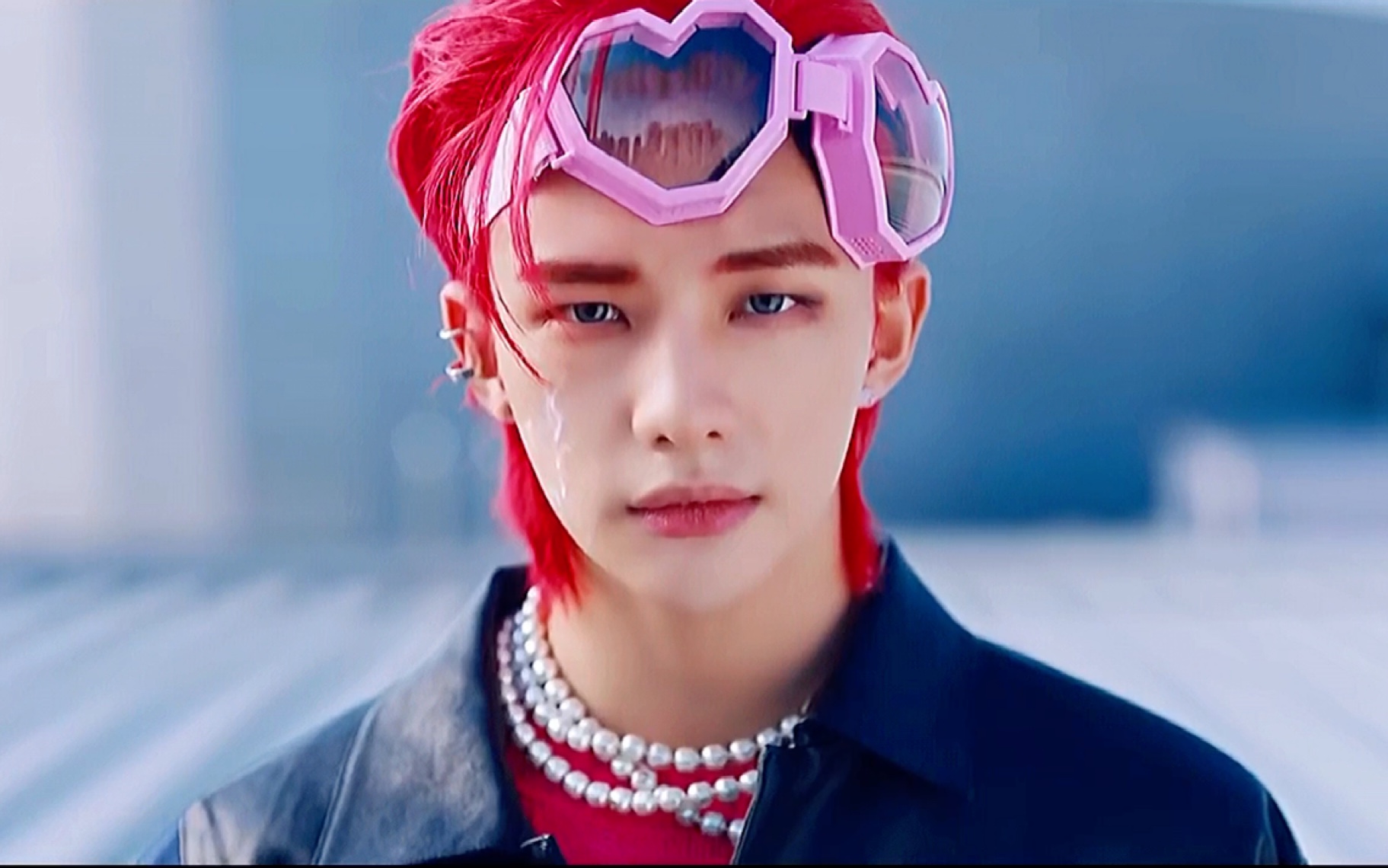 活动作品straykids黄铉辰最全显微镜上线全新专辑主打oddinarymaniac