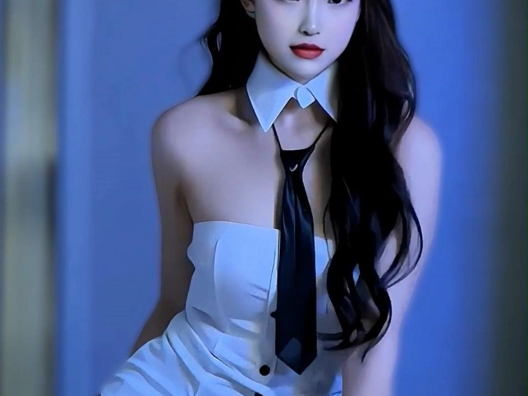 气质美女 耽误你为我心动几秒