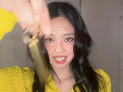 Download Video: 【Jennie 】Tiktok更新〽️  为什么Jennie的时髦跟呼吸一样简单