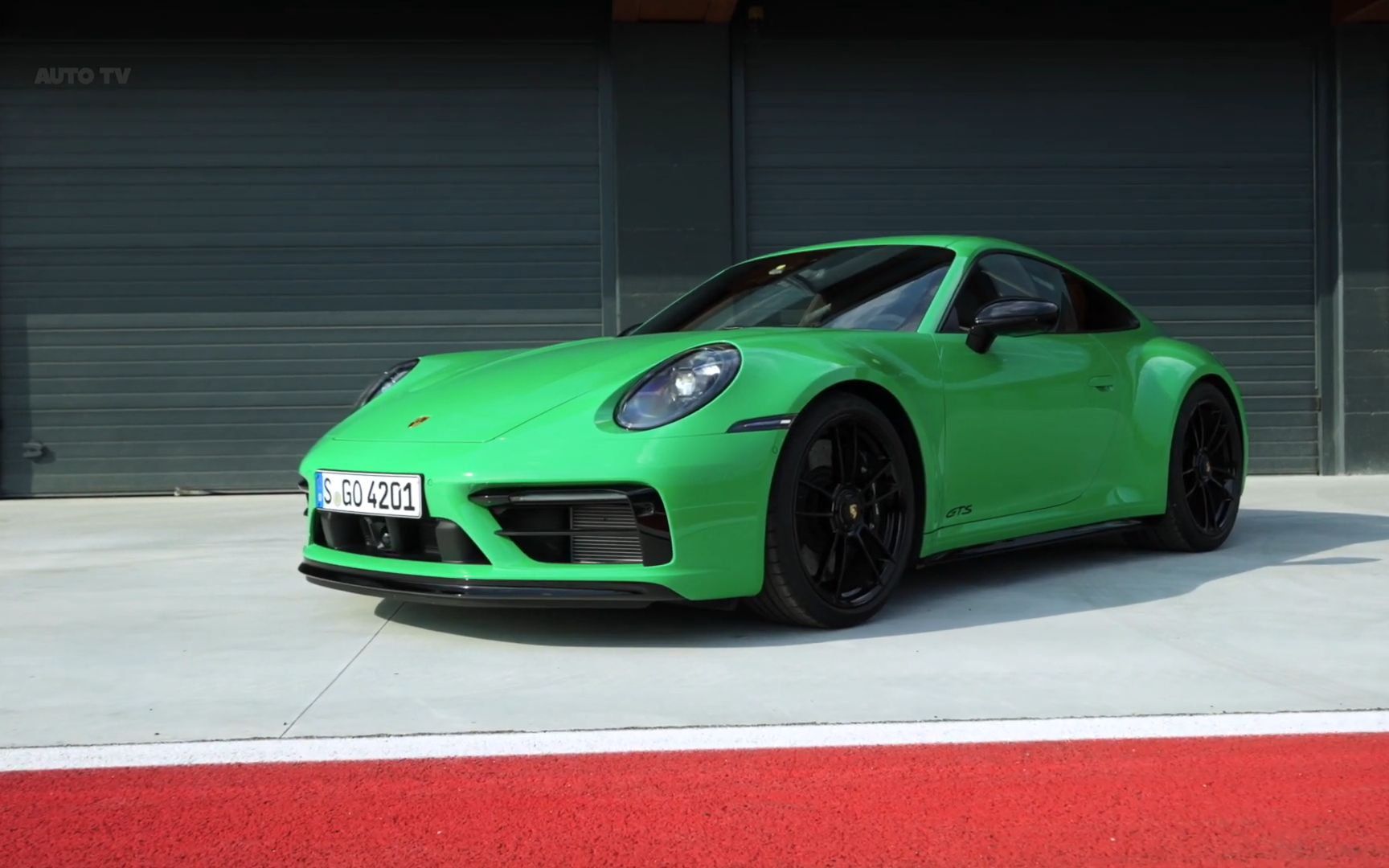 【新车展望】2022 保时捷 992 carrera gts 绿色小青蛙_哔哩哔哩_bili