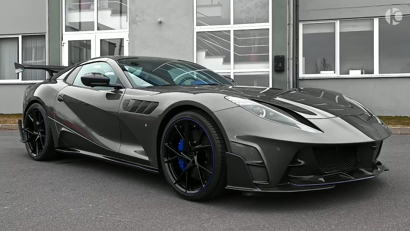 mansory套件改装的法拉利812 黑武士