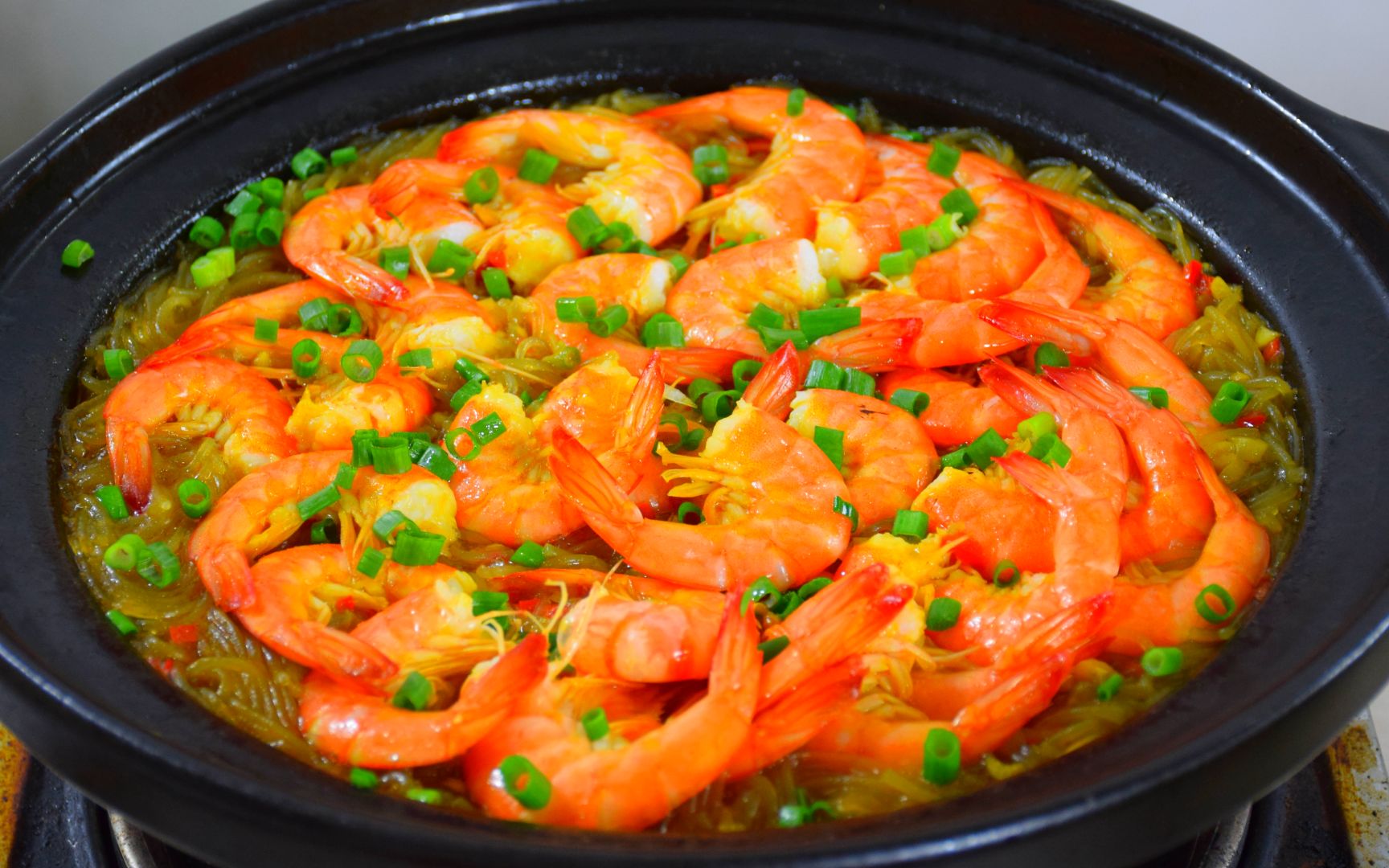 广式砂锅咖喱虾的做法,配方和步骤全分享给你,厨房小白也能学会_哔哩