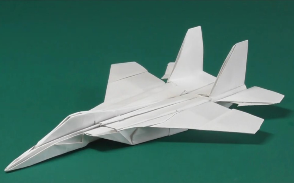 折纸双翼战斗机图片
