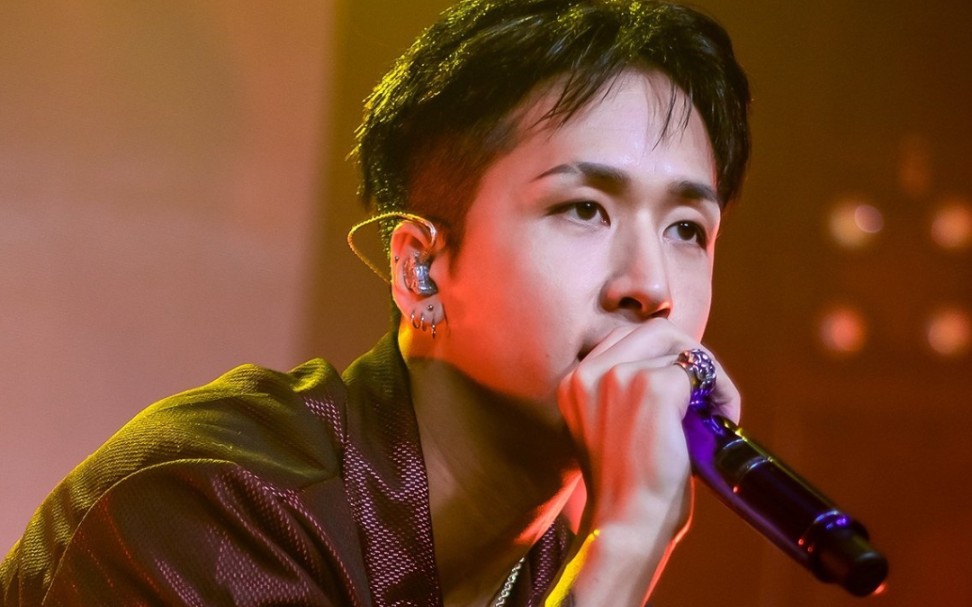 ravi金元植《bomb》多个现场舞台剪辑