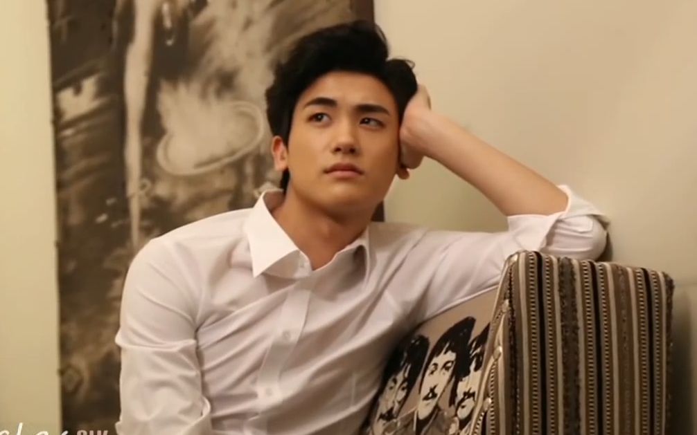 朴炯植 经典抽筋那段的出处 cr : ze-a five the classic - pv making