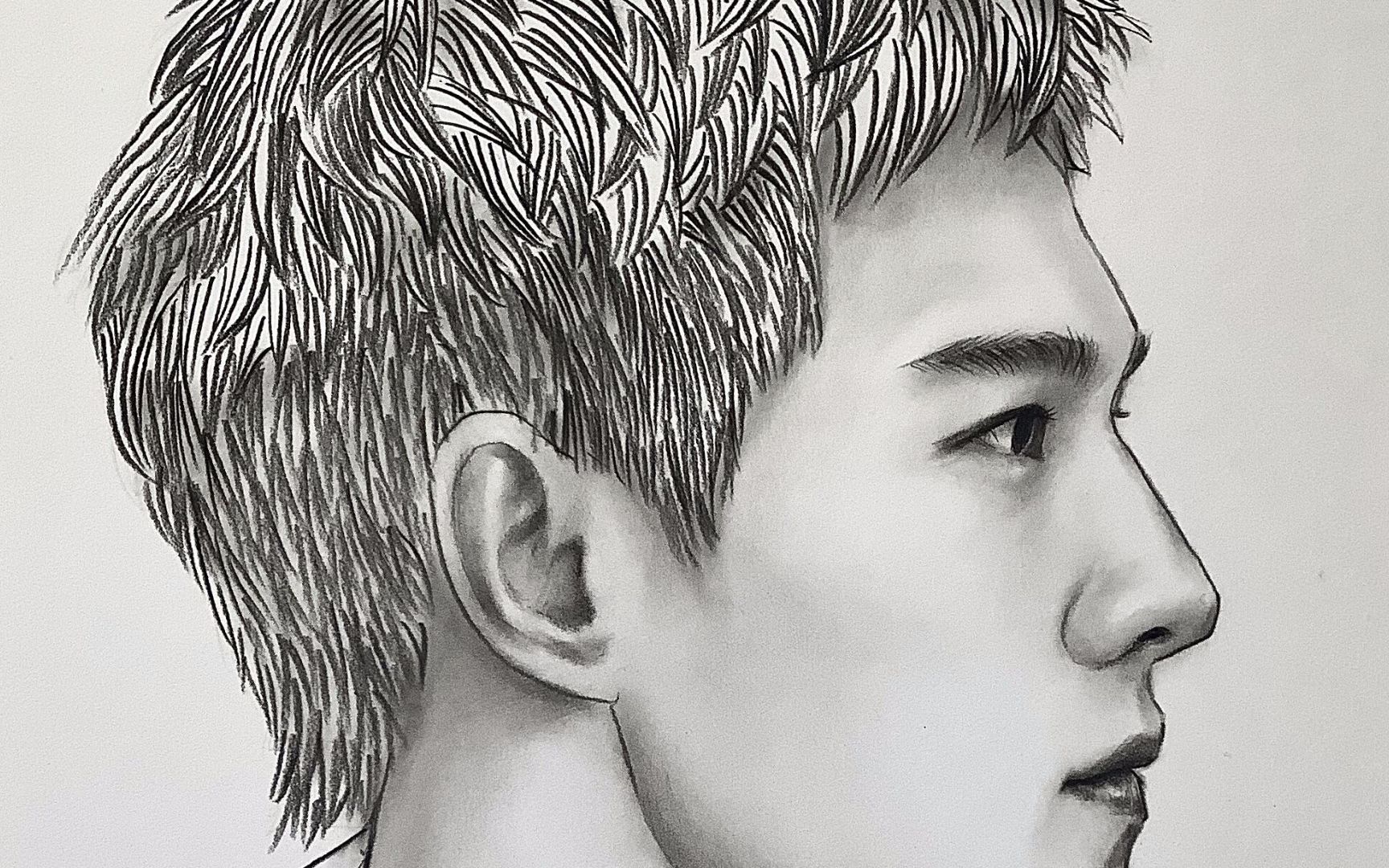 这两天第二次画杨洋了比上次稍微像一点了