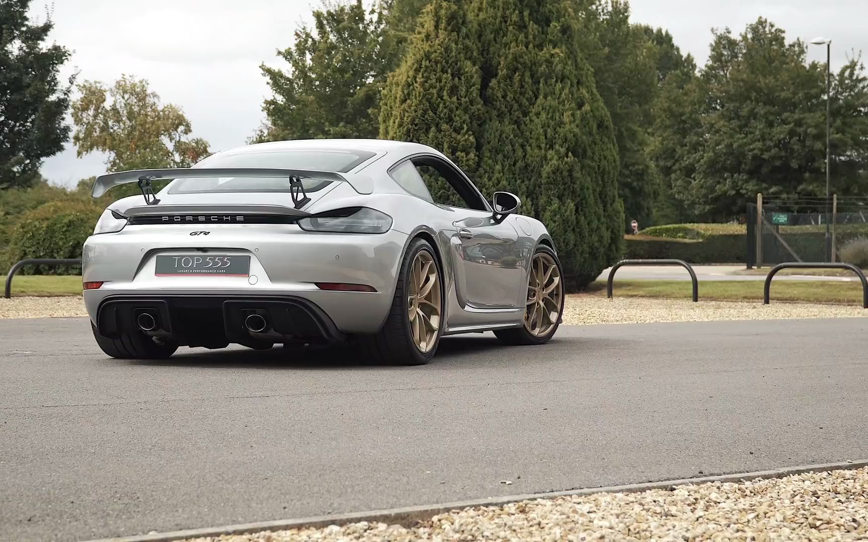 porsche cayman gt4 mr _ supercar driver _ 4k_哔哩哔哩_bilibili