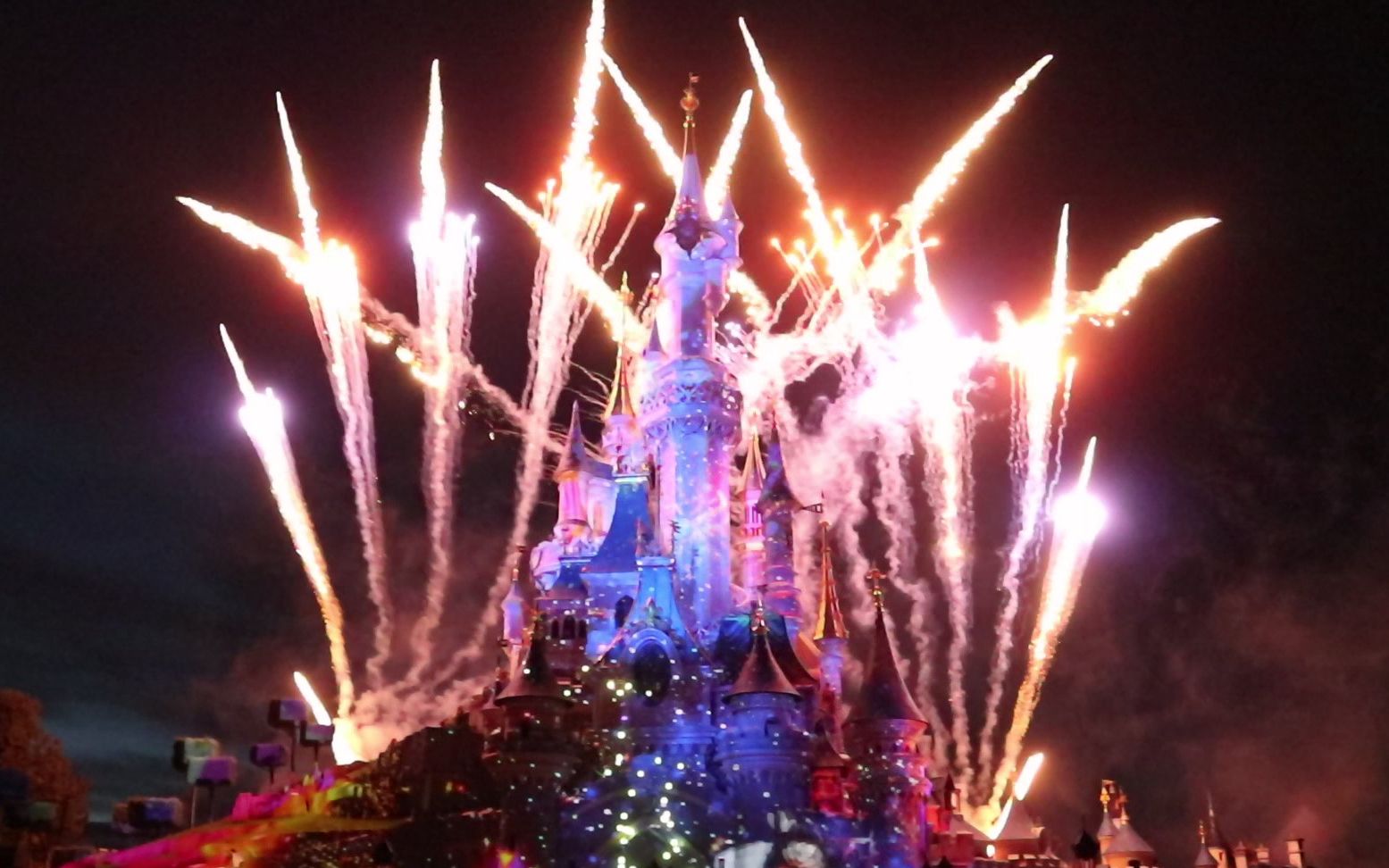 法国巴黎迪士尼烟火表演 Disneyland Firework Show @Paris哔哩哔哩bilibili