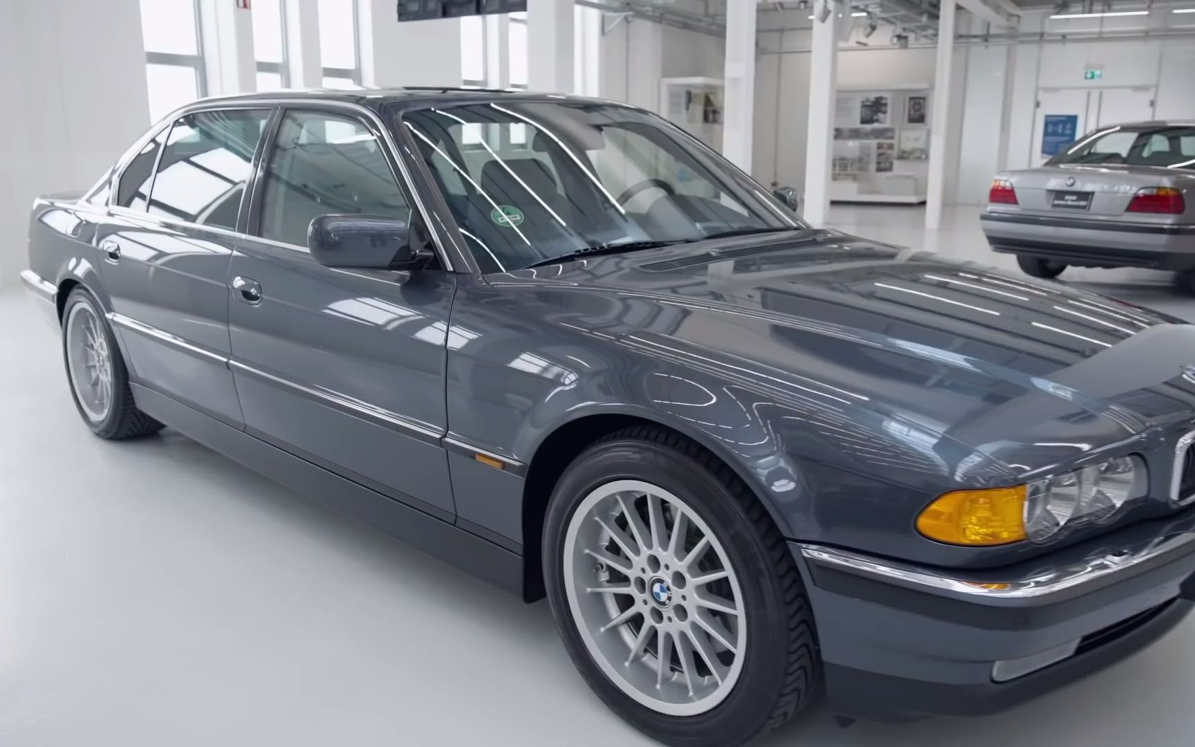 inside bmw group classic — boss face - the bmw 750il.