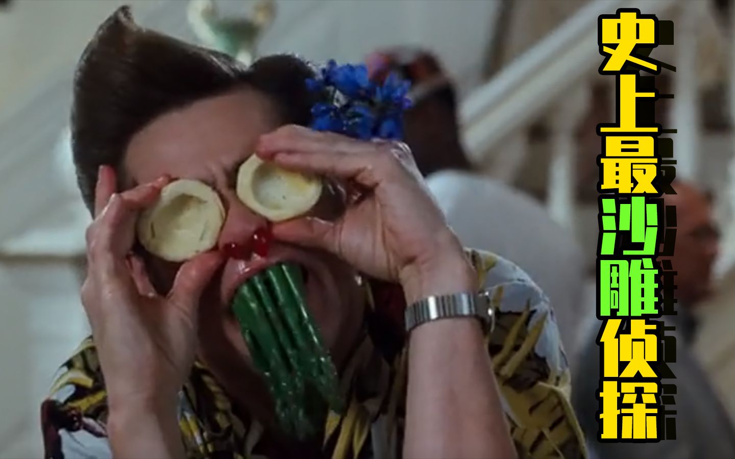 男子为破奇案竟钻入母犀牛的肚子犀牛痛并快乐着