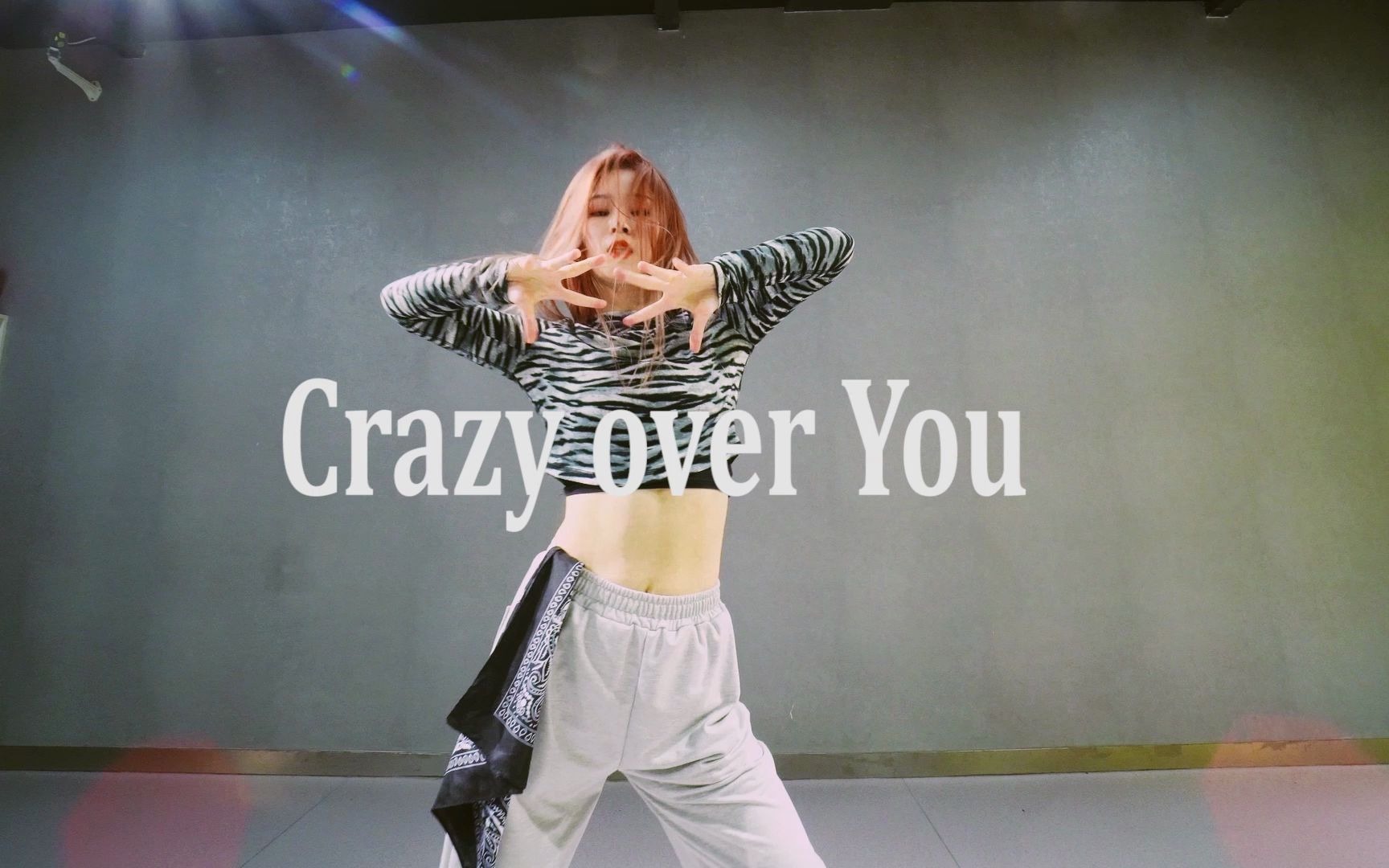 【潮引力舞蹈】BLACKPINKCrazy over You 美斯编舞,我汤圆老师跳舞感染力太强了哔哩哔哩bilibili