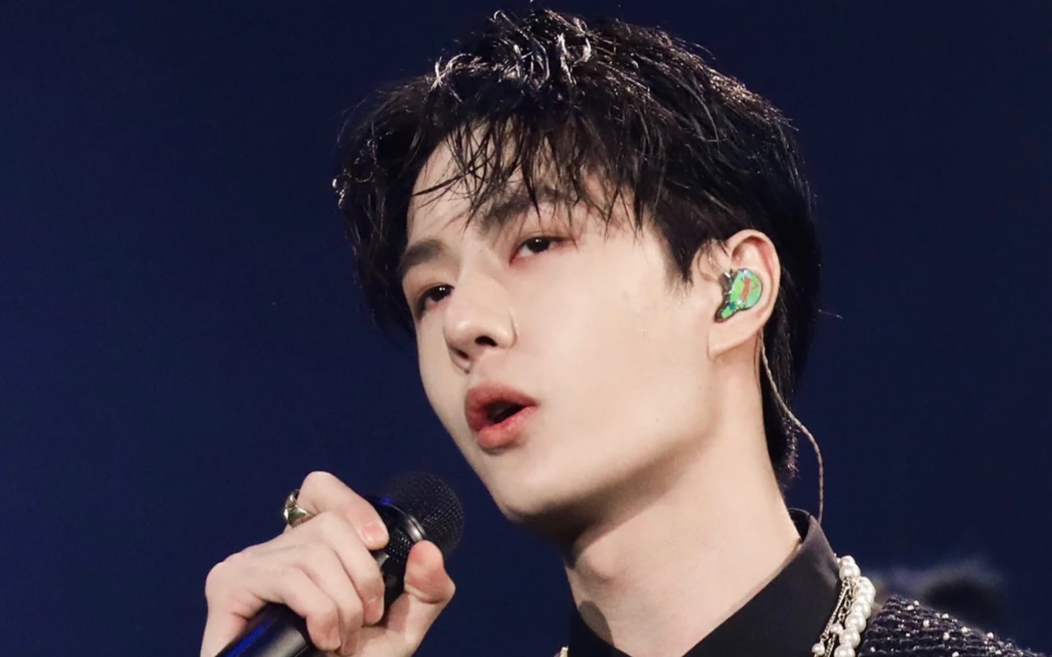 王一博-《熹微》