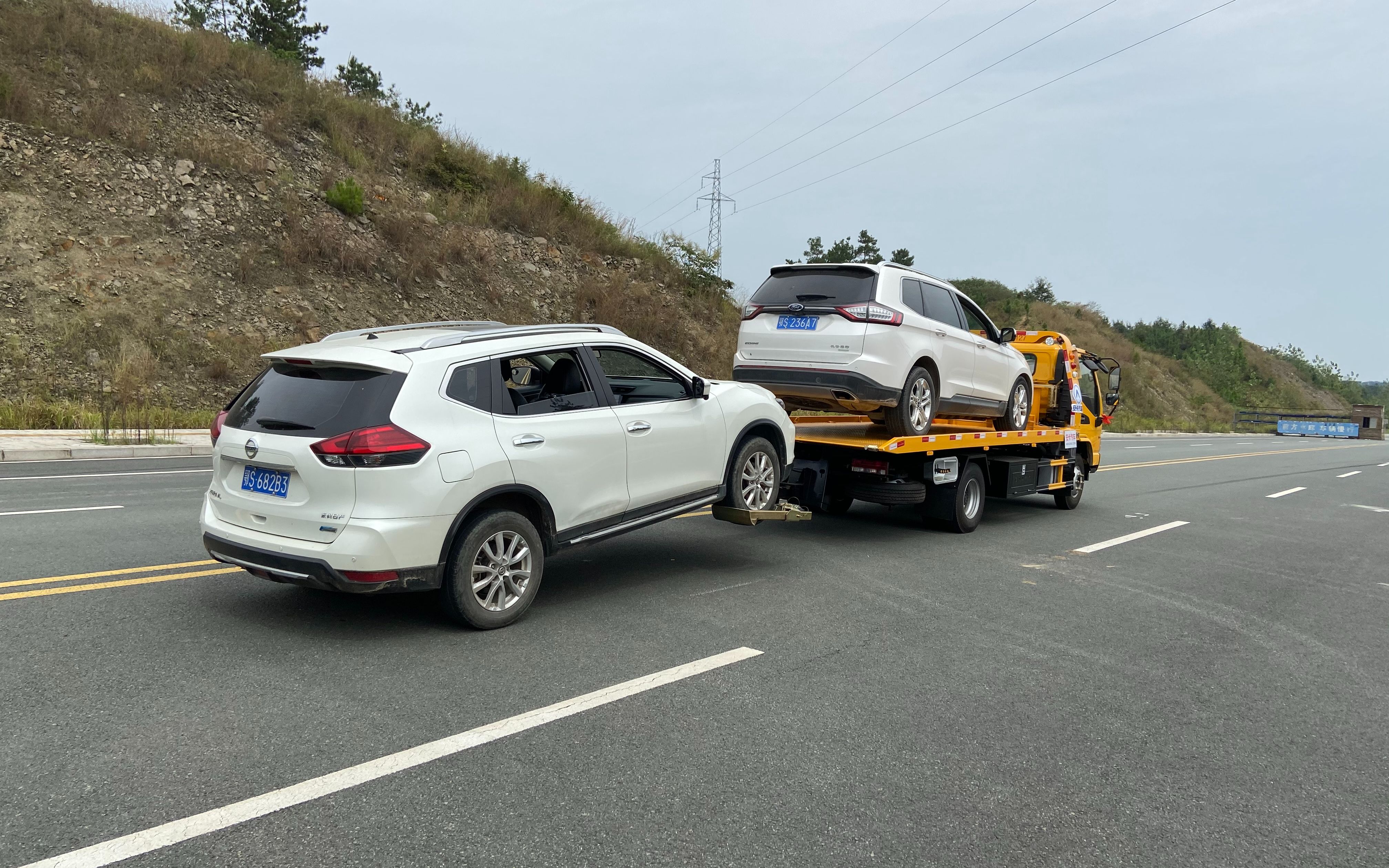 江淮清障车厂家价格|一拖二道路救援车多少钱哔哩哔哩bilibili