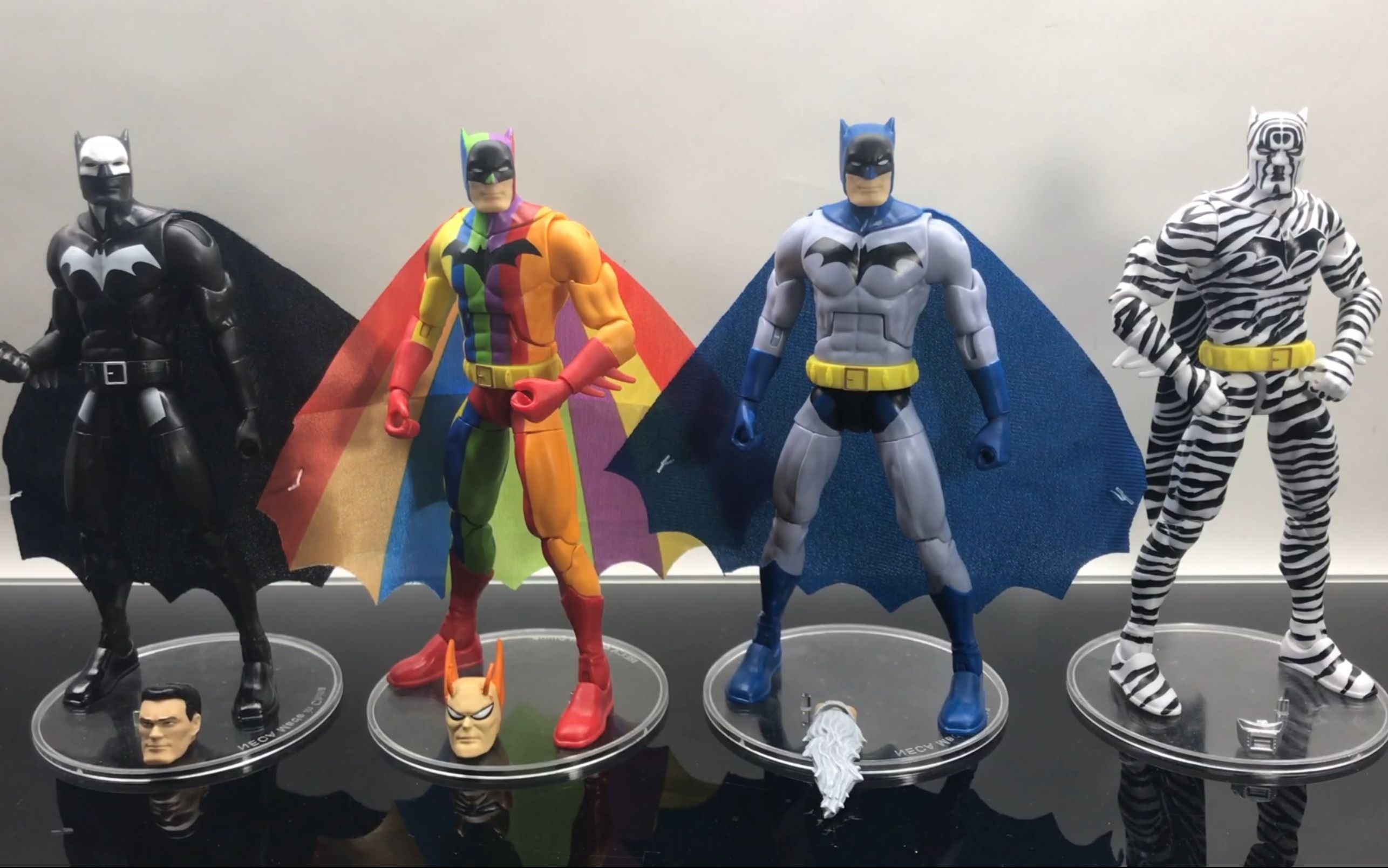 蝙蝠侠DC Multiverse- THE STRANGE LIVES OF BATMAN SDCC Exclusive Box Set-哔哩哔哩