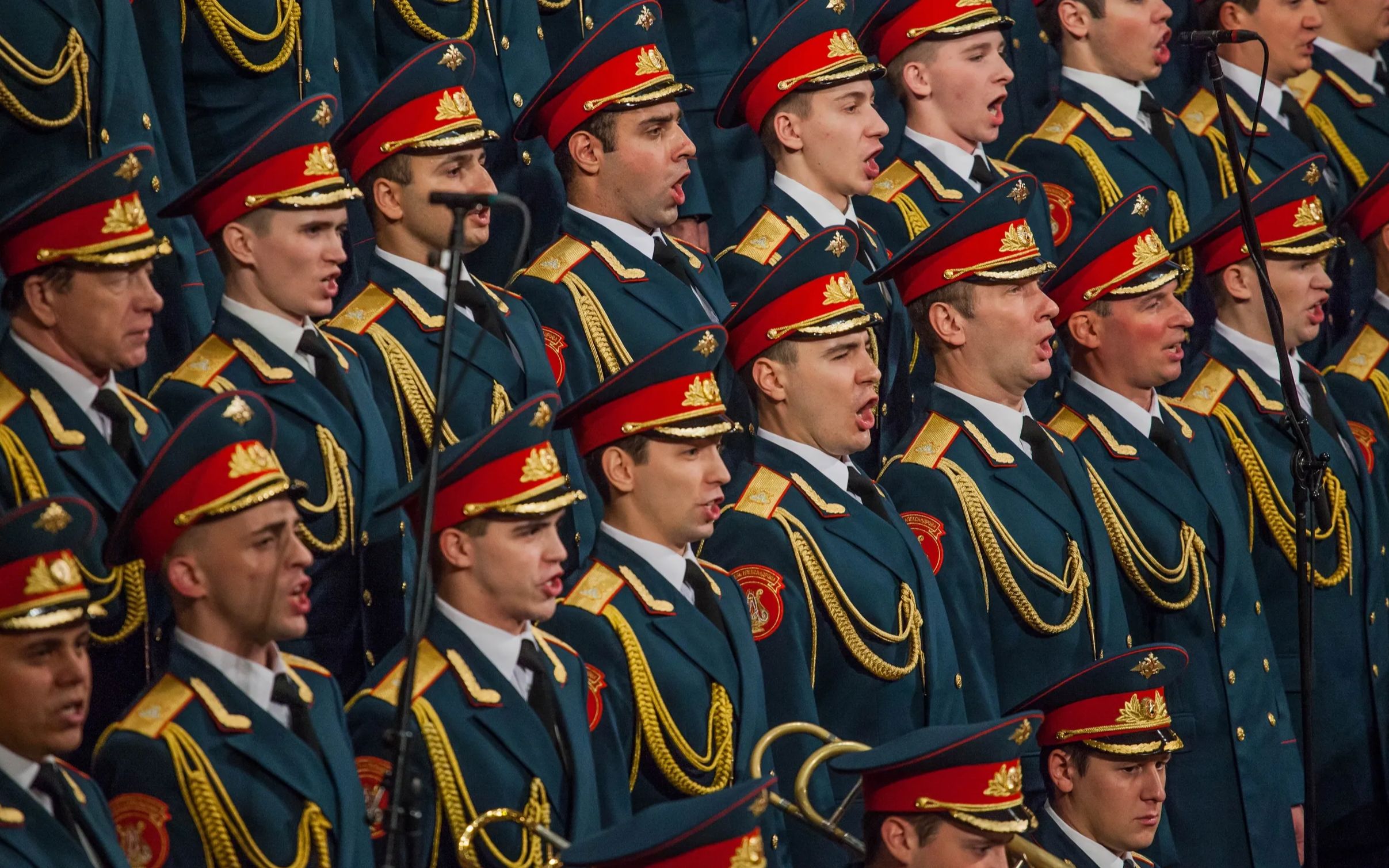 28】亚历山德罗夫红旗歌舞团蒙特利尔音乐会——演唱加拿大国歌 俄