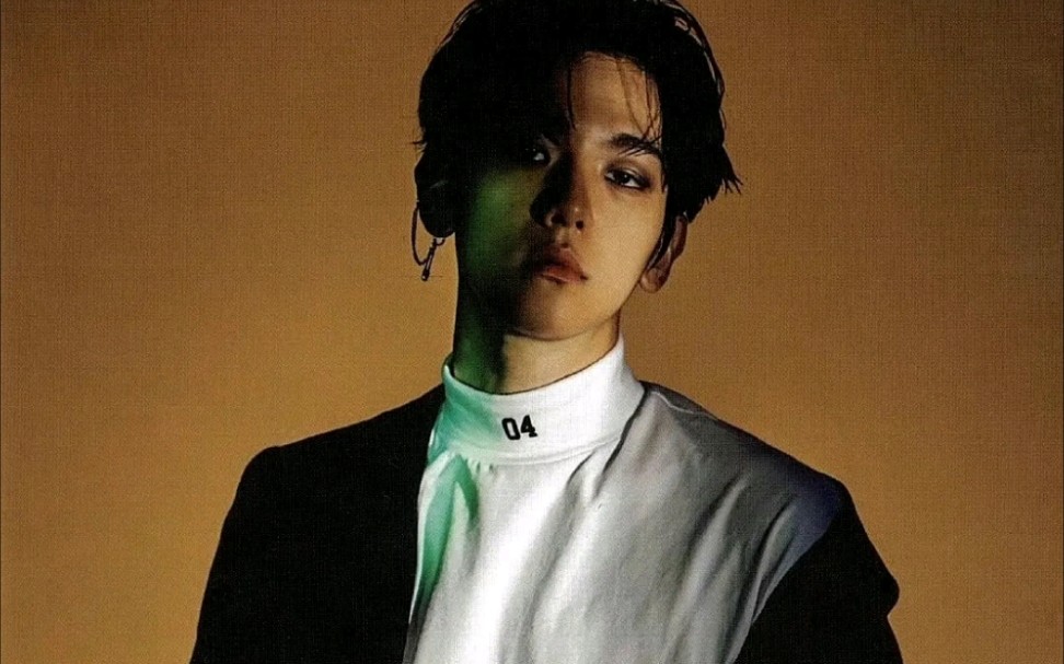 【边伯贤/exo】《lightsaber》 黑化光神在线撩人?