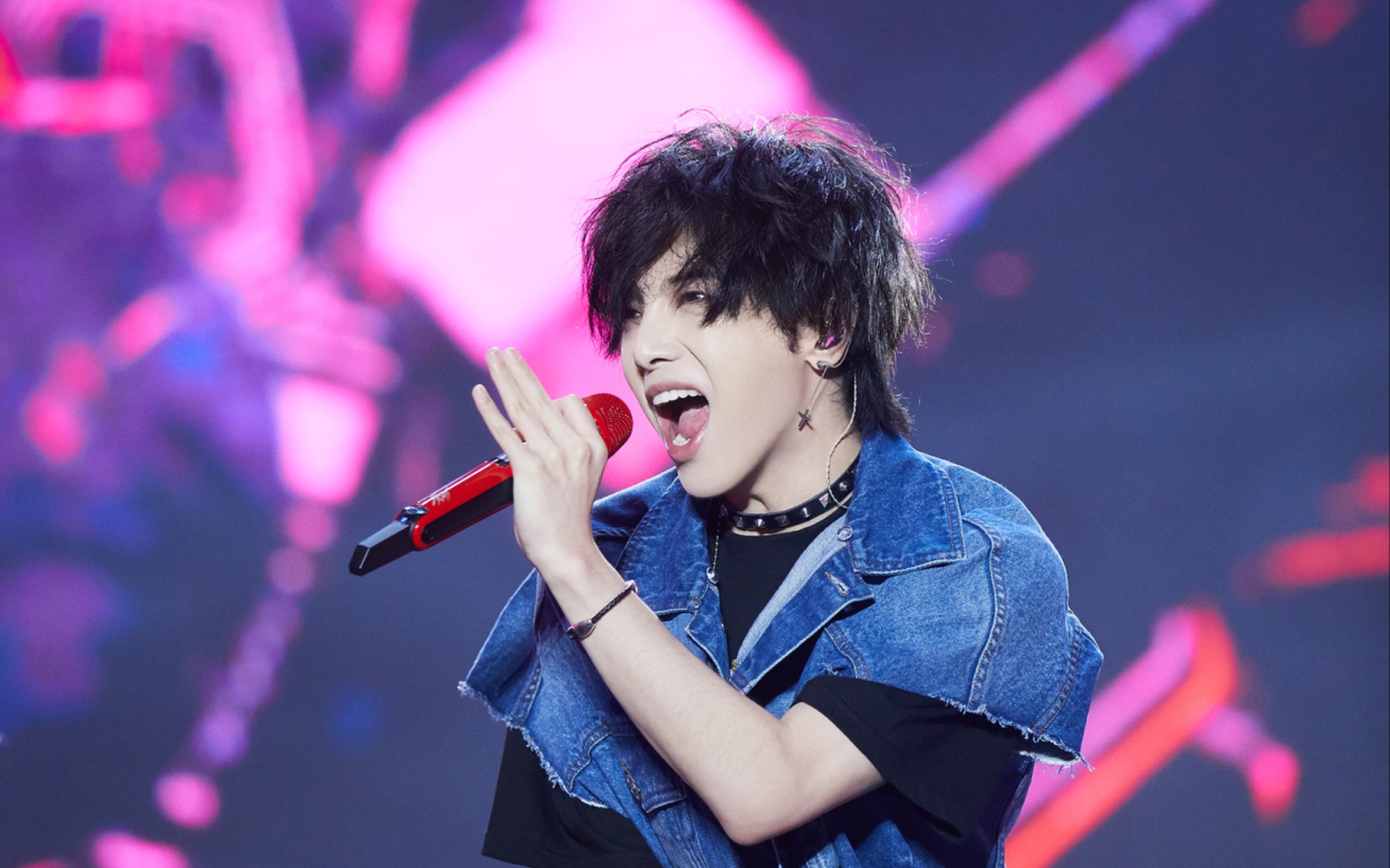 【华晨宇】190707青岛凤凰音乐节-《斗牛》前排高音质饭拍