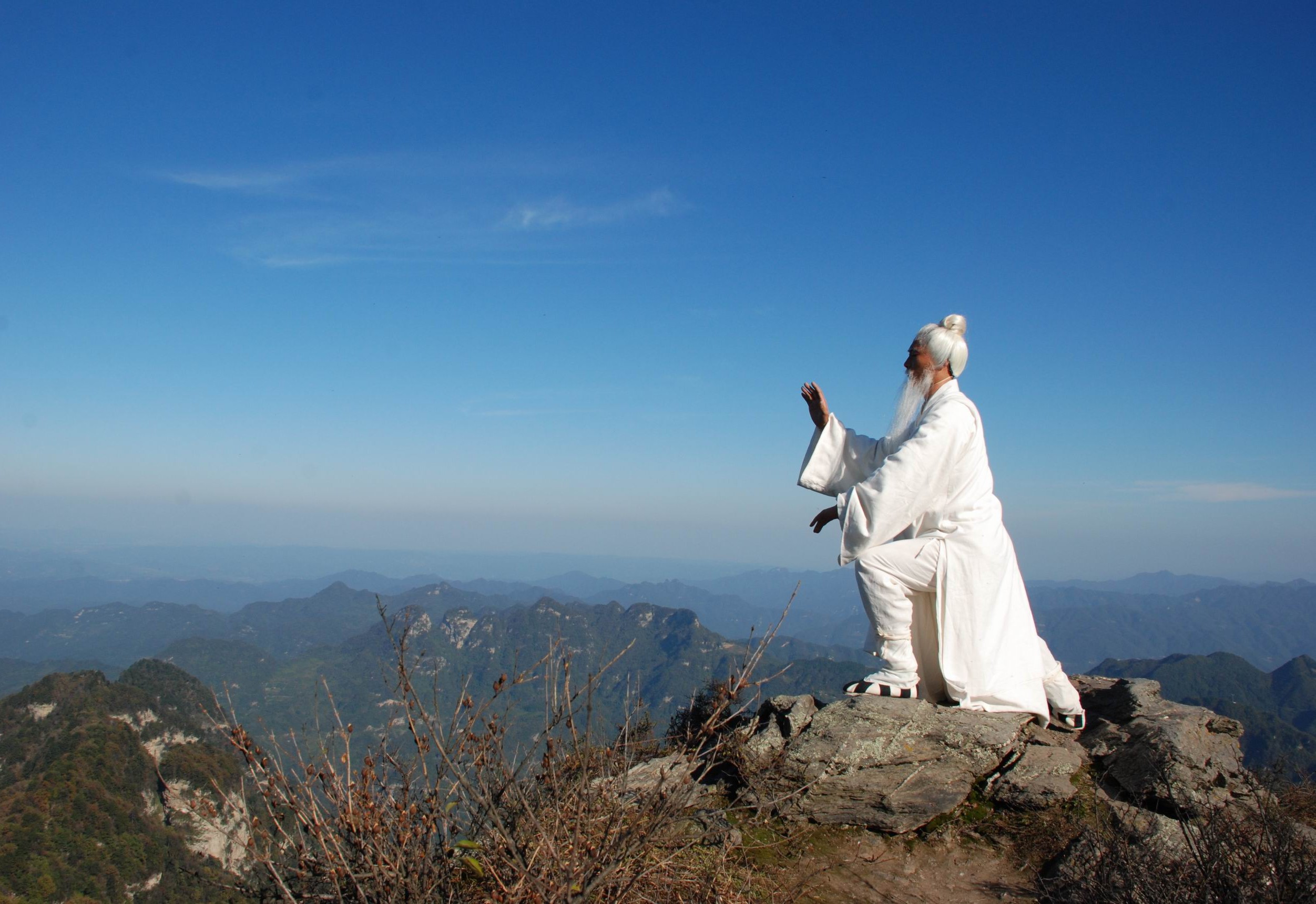 神话世界-第97期 张三丰生于宋理宗淳佑七年,在武当山创太极拳剑