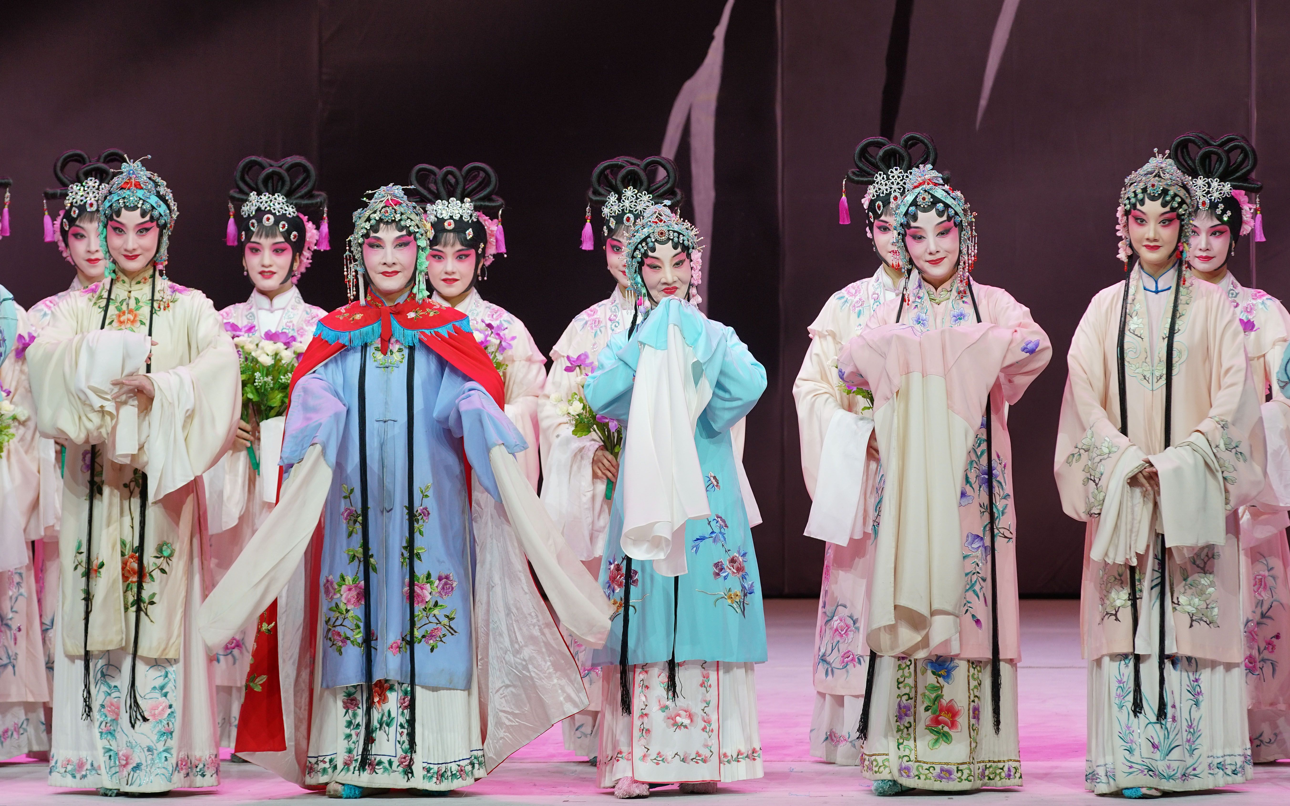 【昆剧】牡丹亭(浙昆五代同堂版)(沈世华 王奉梅 张志红 胡娉 吴心怡