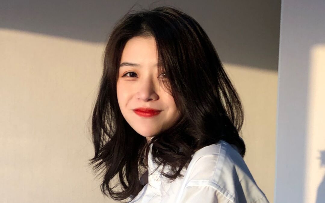 《初恋的千层套路》,这是谁家的好妹妹呢?或许人人都是杨小黑!