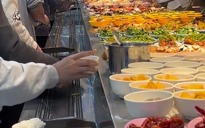 吃饭时间到!北京大学食堂