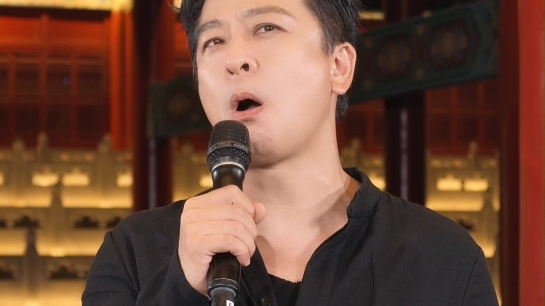 于毅全开麦演唱《念长安》，这唱功稳得离谱