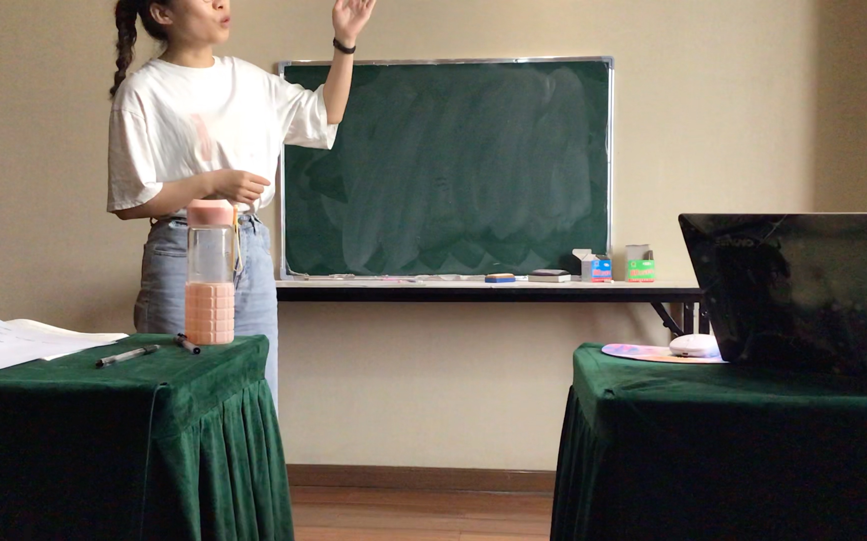 无生微课试讲系列教师面试模拟上课上岸前1015分钟高中地理褶皱山