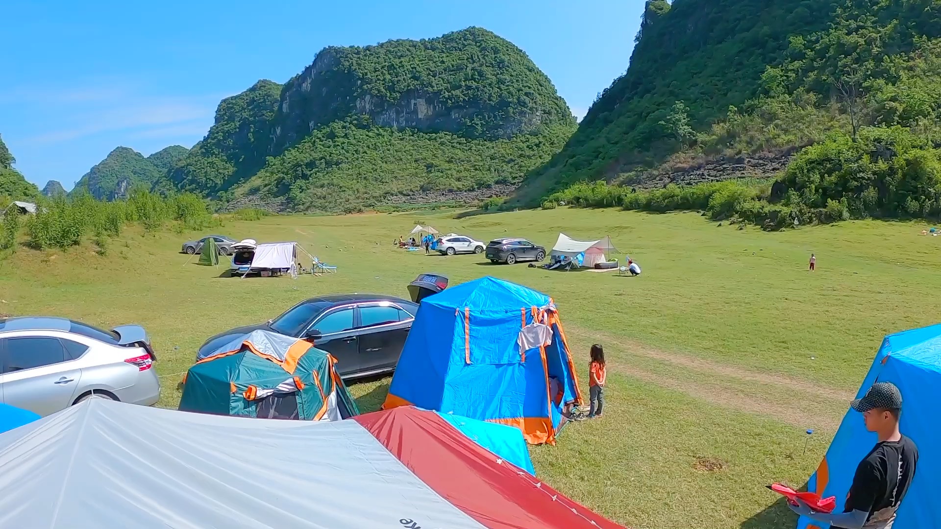 隆安更望湖露营的美好时光