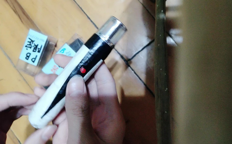 自制贝塔魔棒初代奥特曼变身器