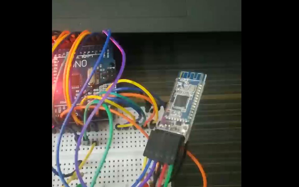 arduino新手 蓝牙模块无需什么USB转TTL无需代码 直连UNO串口调试哔哩哔哩bilibili