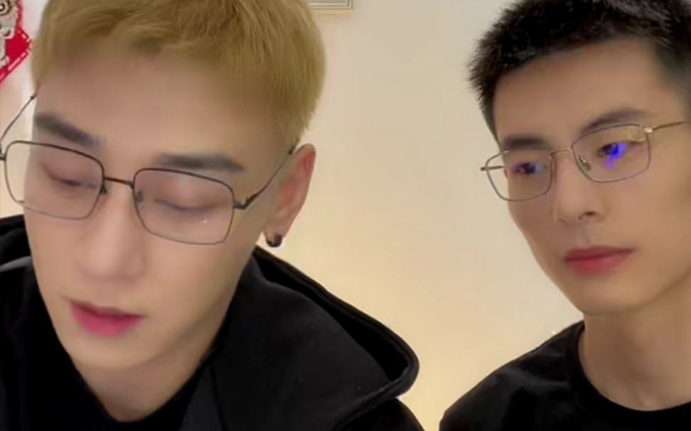 脏脏星星2021517直播两人又开始异地pk老脏头真是越来越会啦