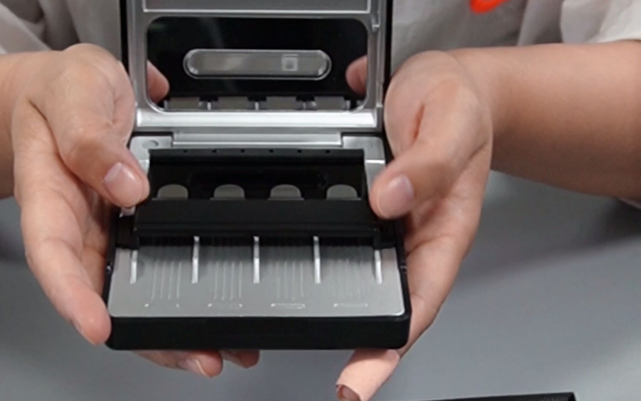 萨克斯单簧管哨片消毒盒适合所有高音低音哨片