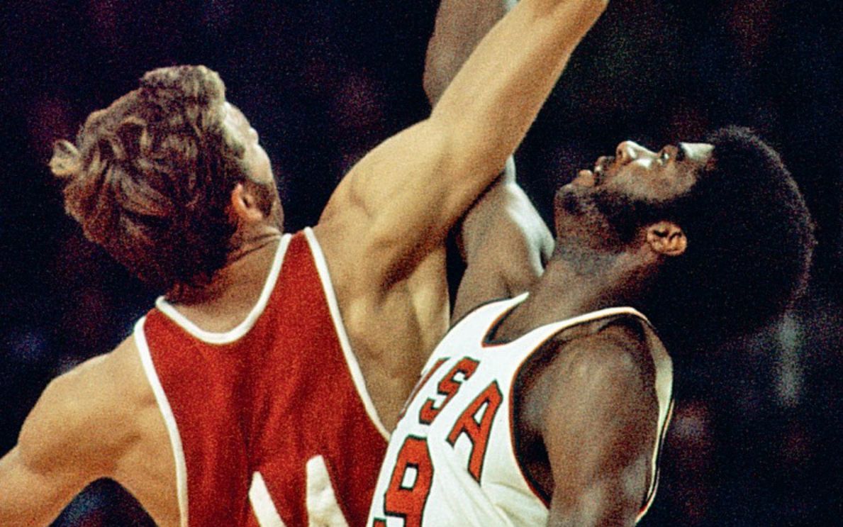 1972年慕尼黑奥运会男篮决赛 苏联vs美国 部分高清录像_哔哩哔哩_bili