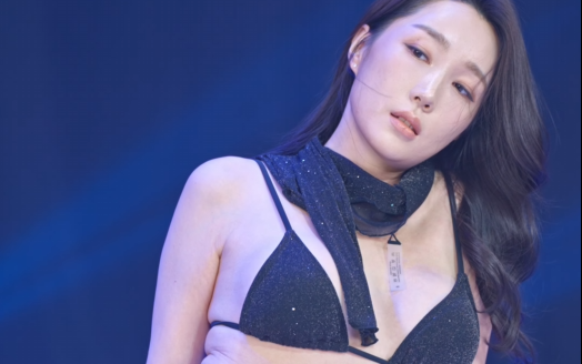 [图]4K【YouTube搬运】UMC RUNWAY 6th "COLOR OF LINGERIE" 作者: CROMING MODEL FANCAM