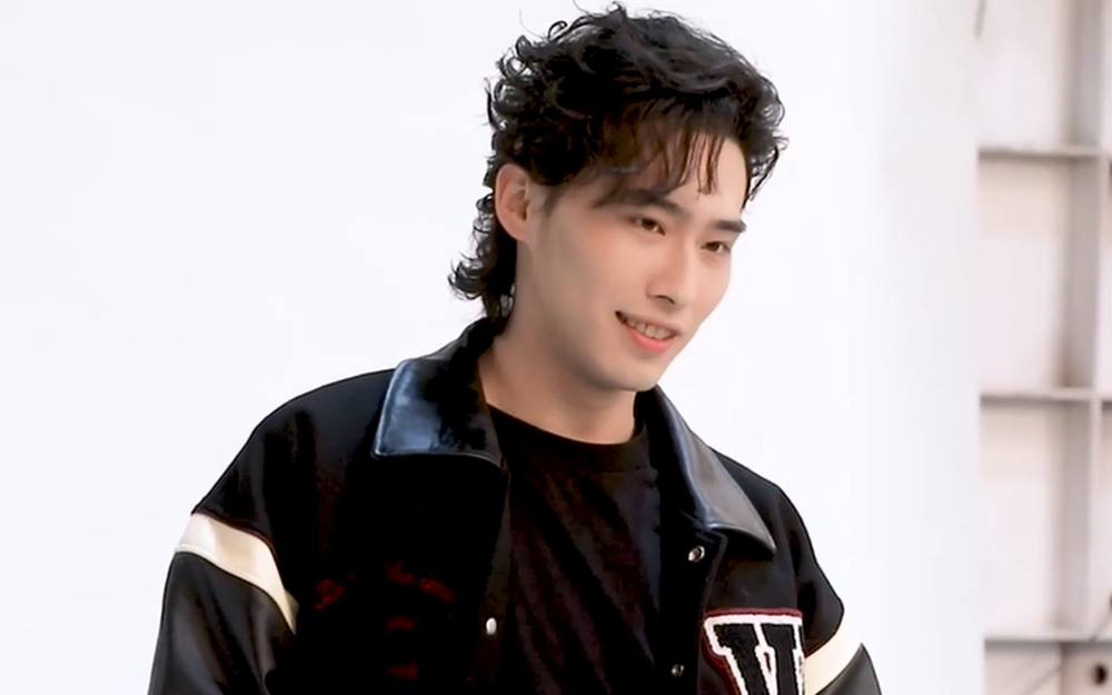 爱乐之都【曹牧之侧拍】-综艺-高清在线观看-bilibili-哔哩哔哩