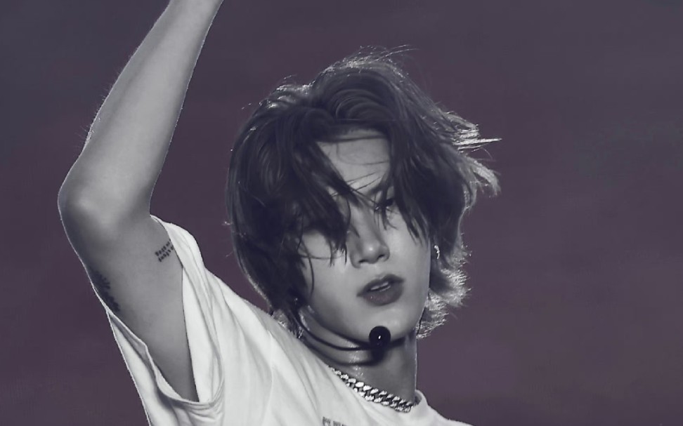 美到我尖叫的李永钦澳门音乐节focus合集 有点爱死长发了 每个都要看