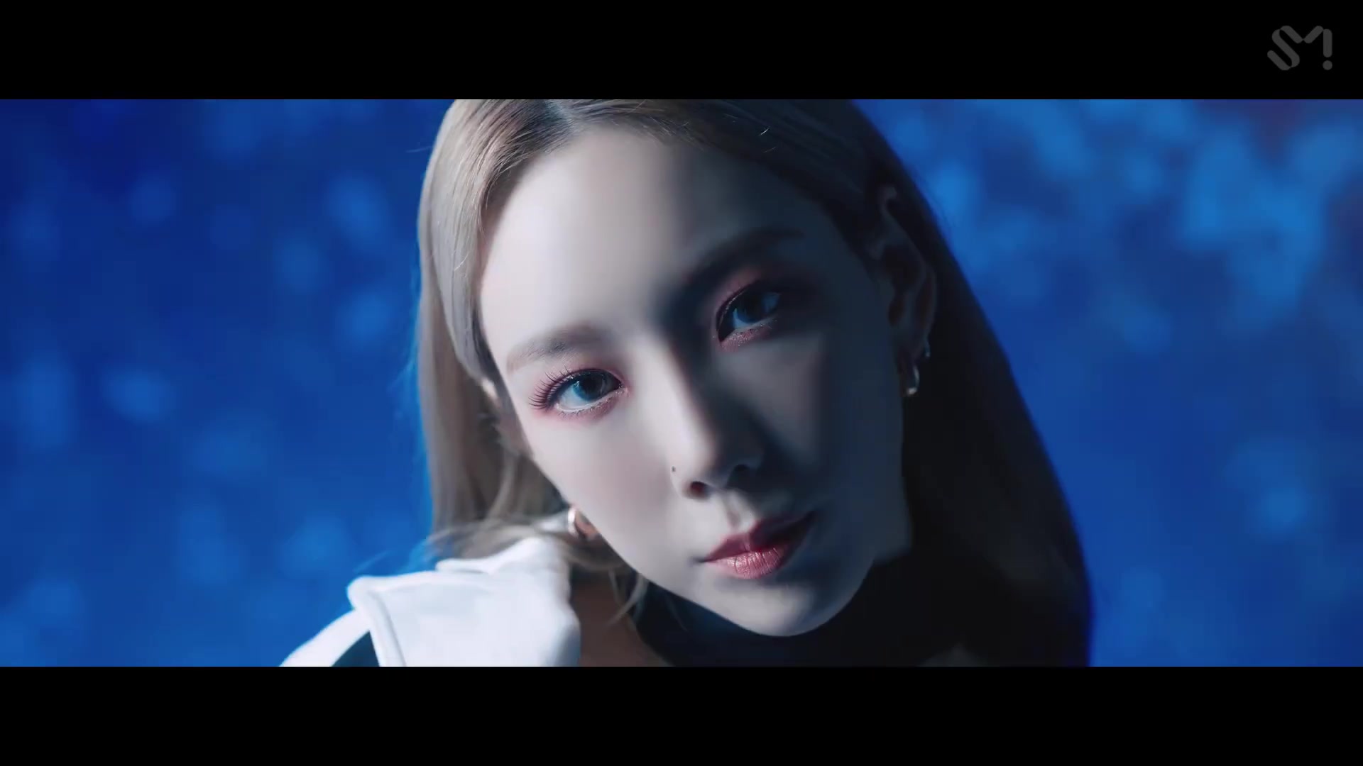 金泰妍.spark(火花)mv_哔哩哔哩 (゜-゜)つロ 干杯~-bilibili