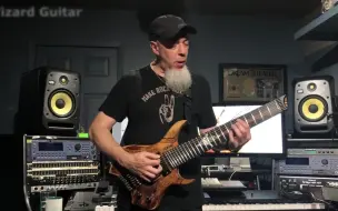 Tải video: 【英字】Dream Theater键盘Jordan Rudess 介绍他的签名款吉他