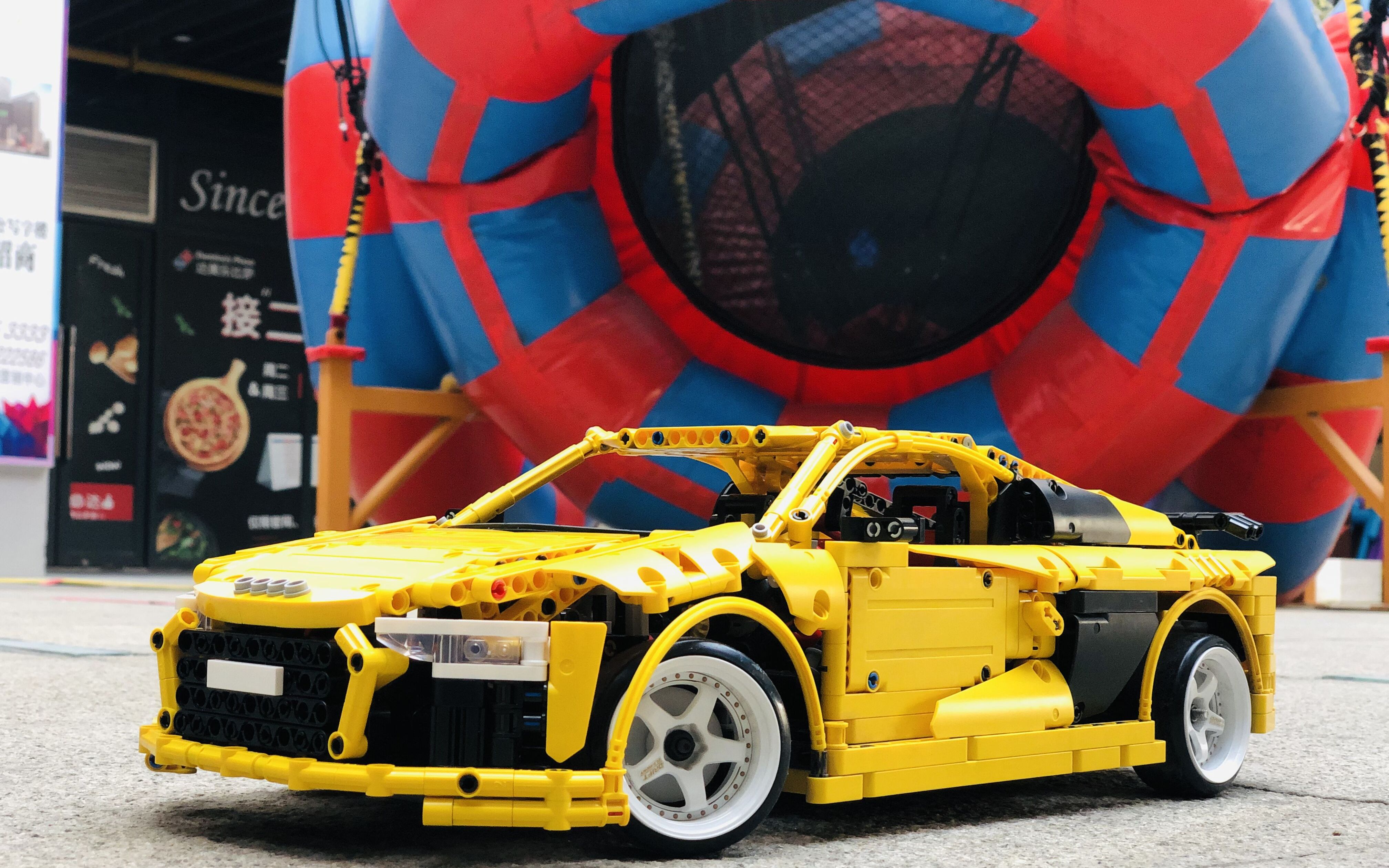 乐高 r8 v10 秋名山超跑系列