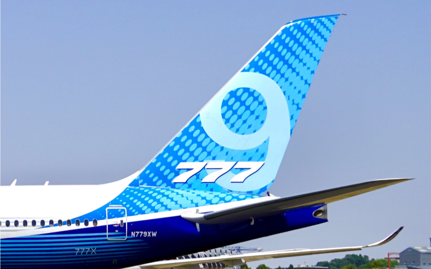 波音777x亮相范堡罗航展 飞友实拍滑行 起降 飞行表演