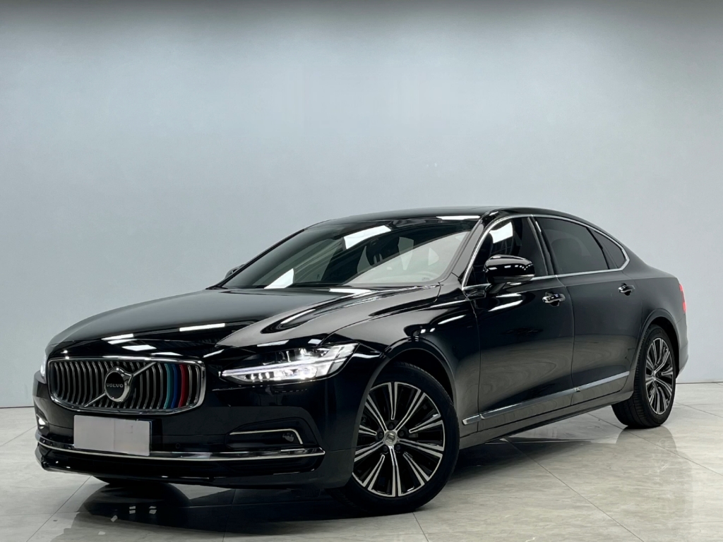 【车辆名称】2021款 沃尔沃s90 b5 智逸豪华版【上牌时间】2021年01月