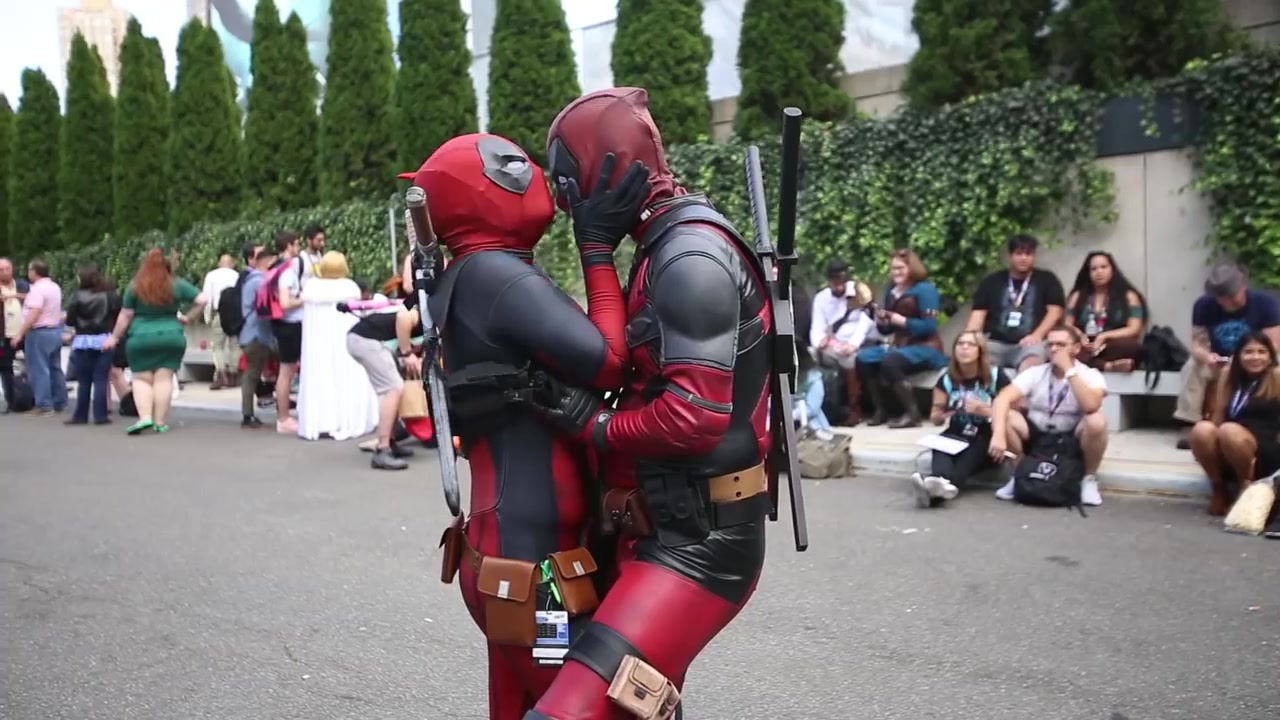 死侍恶搞纽约动漫展