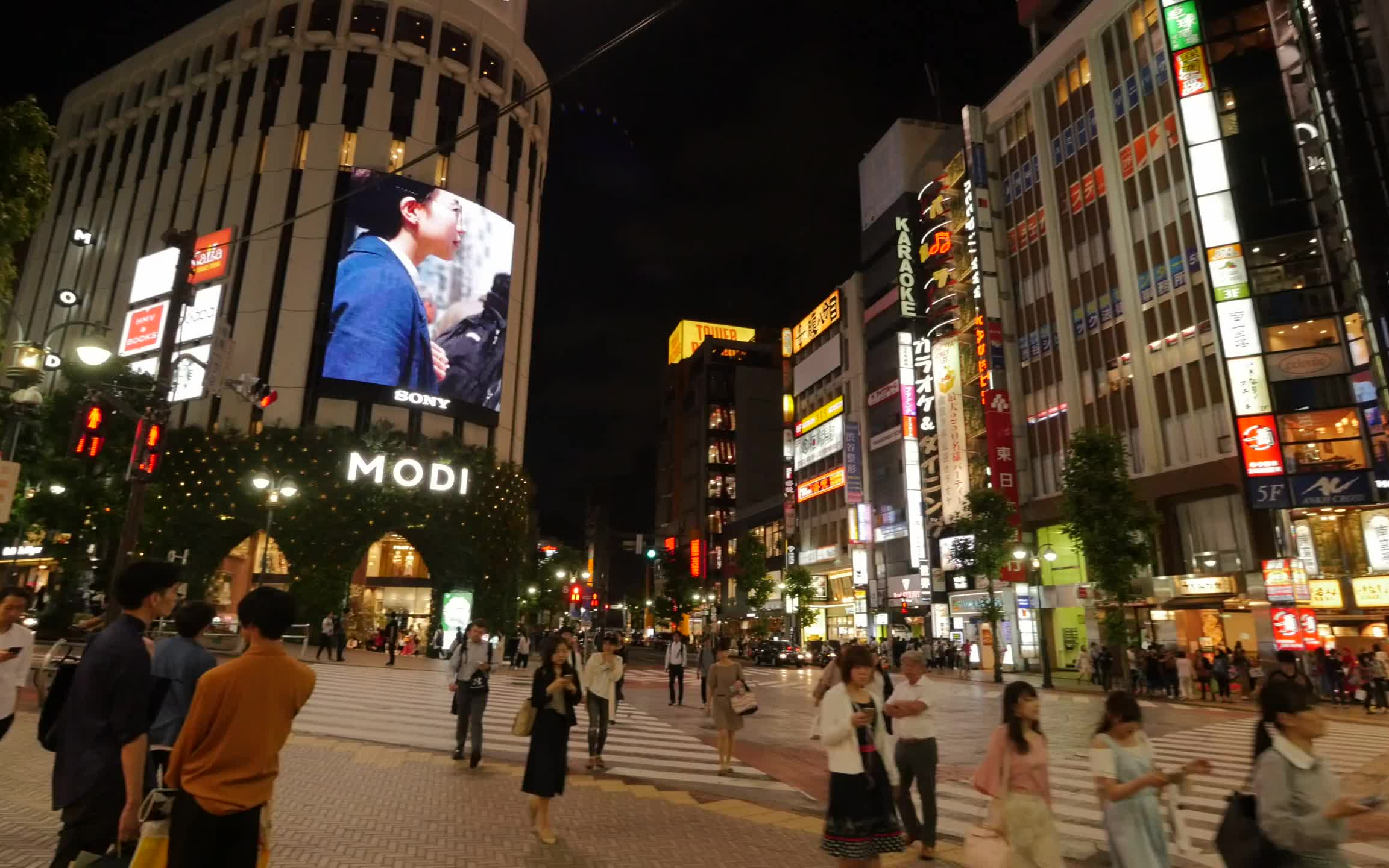 2k夜晚散步在东京涩谷街头身临其境的感觉特别棒