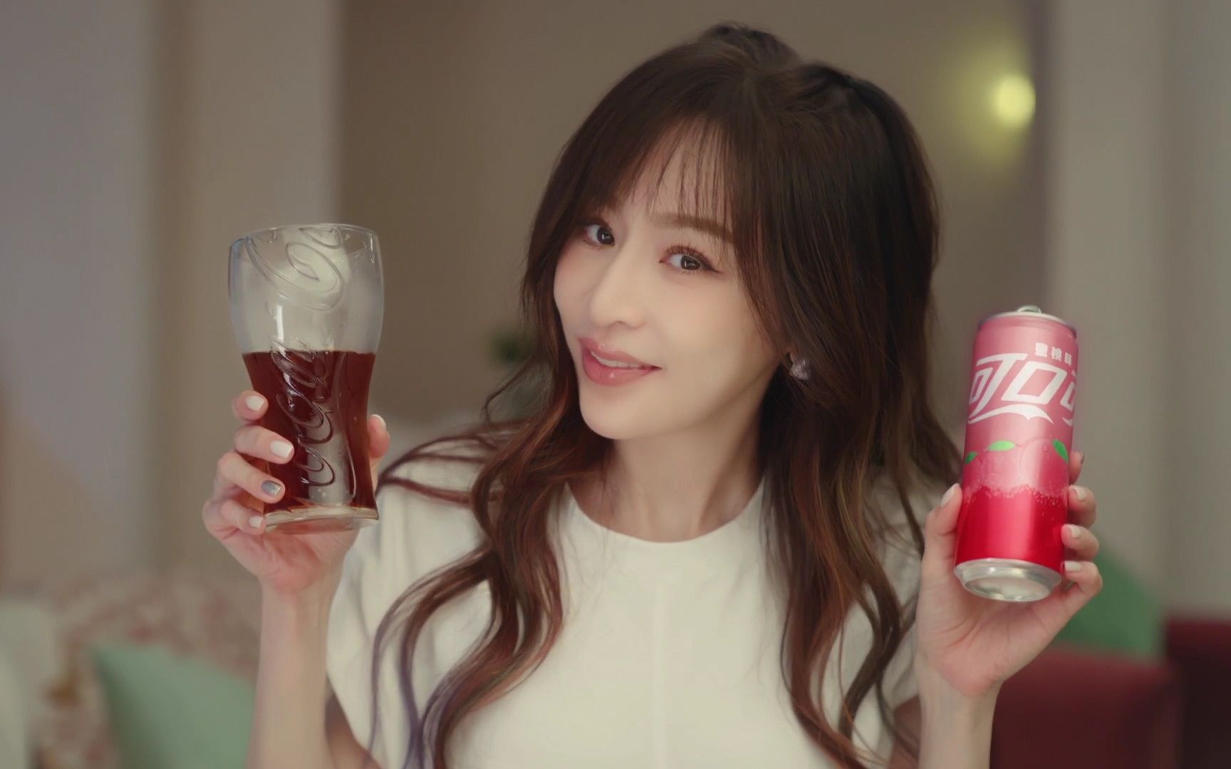 王心凌可口可乐蜜桃味新品推荐官王心凌约会篇横屏广告