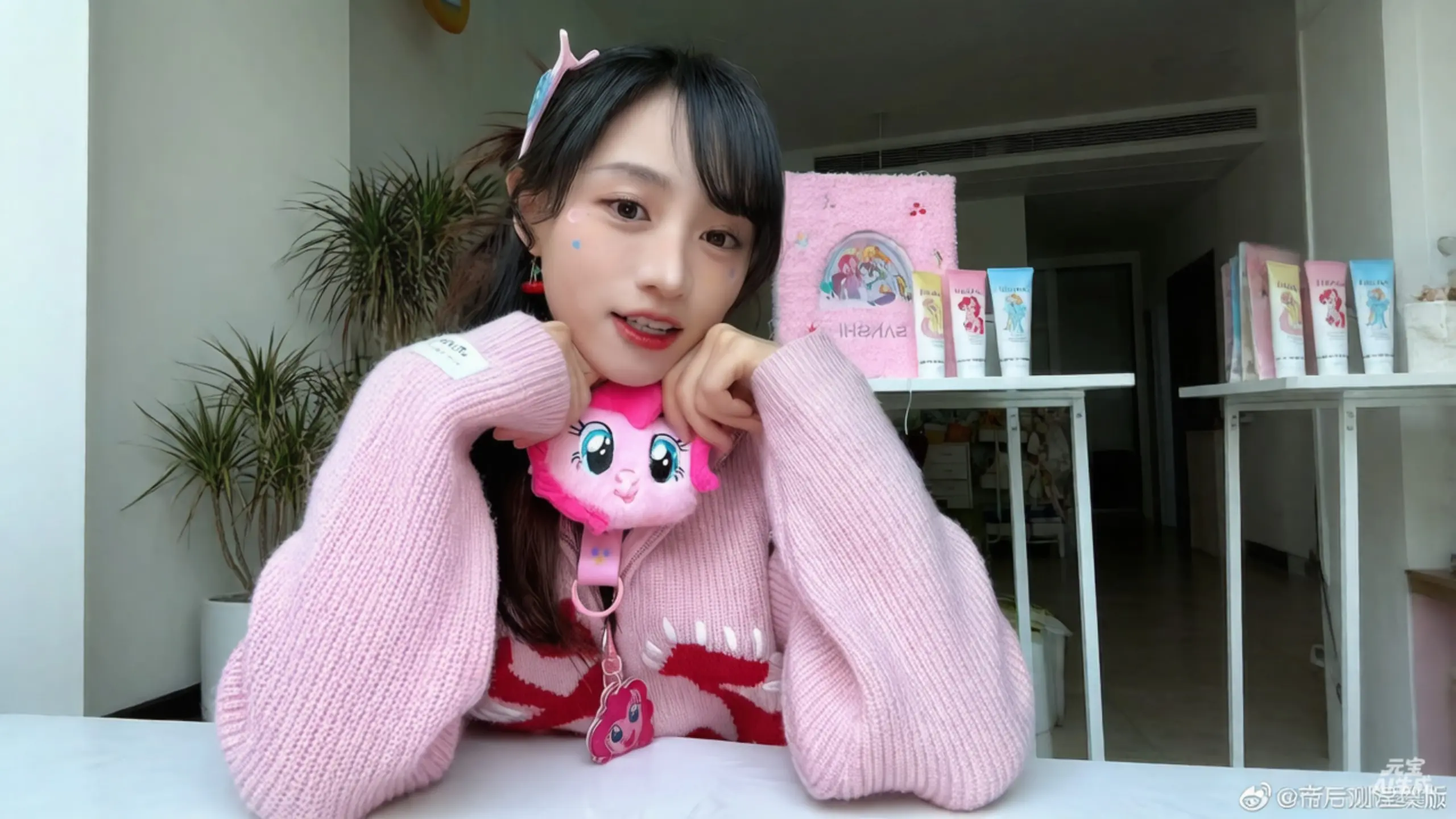 【卡黄】卡子哥,你喜欢的小马和喜欢的人又合体了。这次你的心情还会很好QAQ吗?_哔哩哔哩_bilibili