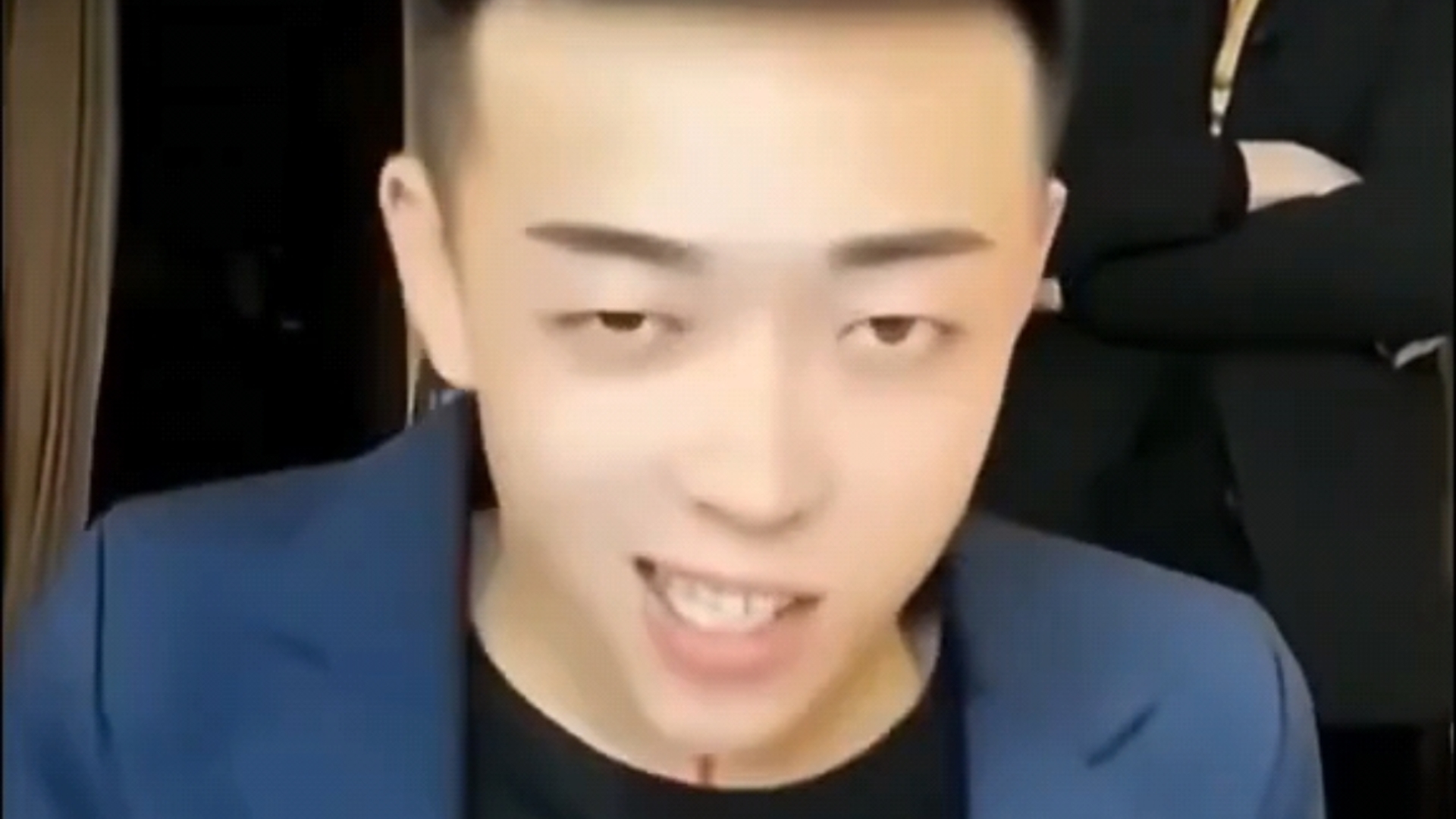 宇将军首播讲述狱中生活