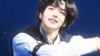【李河民】小狗勾转头就是媚